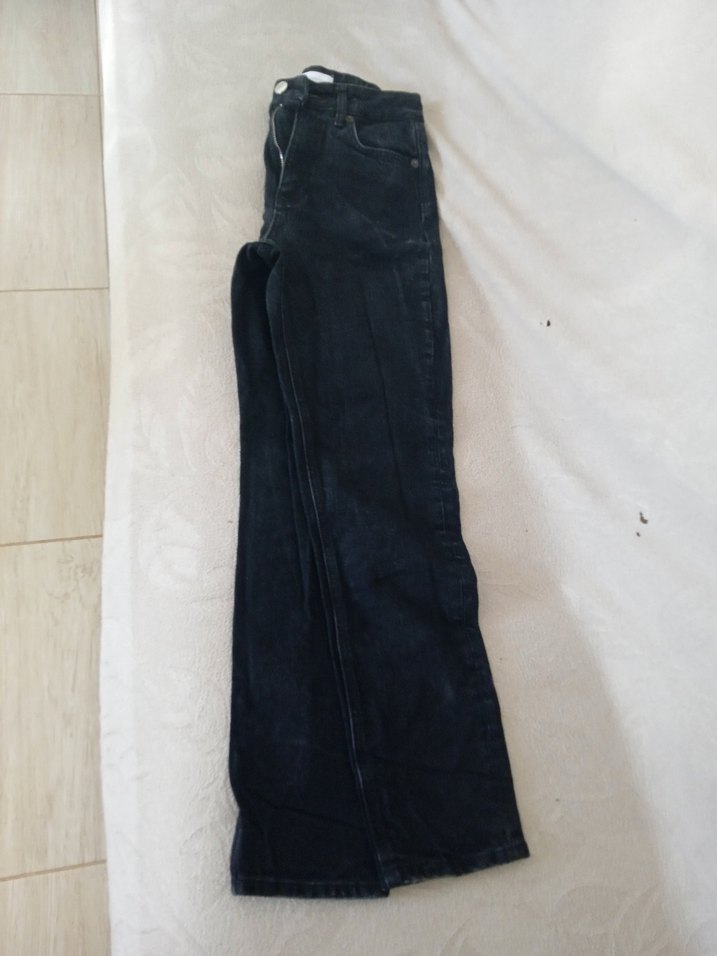 Siyah Sokak Stili Erkek Rozeti - Görsel 3