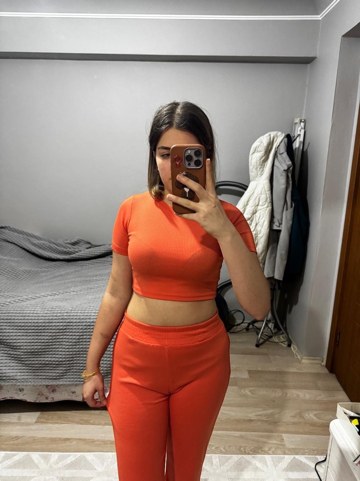 Turuncu Kadın Spor Takım Yarım Kol Yüksek Yaka - Görsel 2