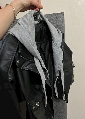 Gri Deri Kadın Ceket Kapüşonlu Fermuarlı - Görsel 3