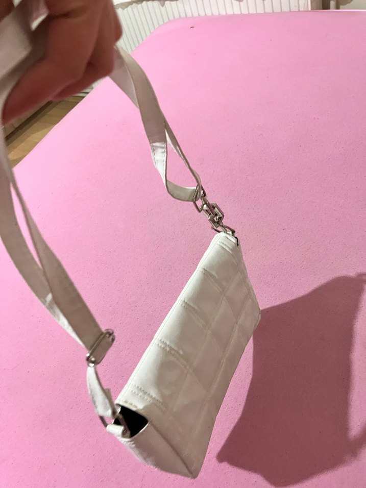 Beyaz Kareli Deri Kadın Çanta - Görsel 3