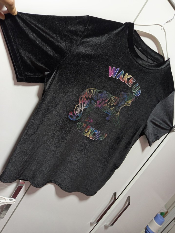 Renkli Baskılı Siyah Mini Hamile Tişörtü - Görsel 5