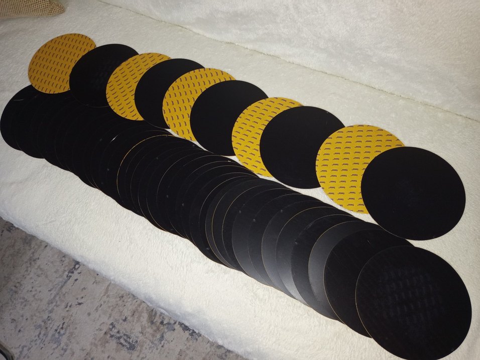 16;;5 CM YARIÇAPINDA SİYAH FİBERPLASTİK, ALTI YAPIŞKANLI - Görsel 3