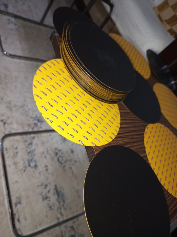 16;;5 CM YARIÇAPINDA SİYAH FİBERPLASTİK, ALTI YAPIŞKANLI - Görsel 5