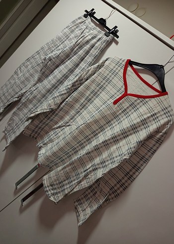 L/XL BDN UZUNKOLLU İÇİ ŞARDONLU Gri Bej Ekose Kadın PijamaTakımı - Görsel 2