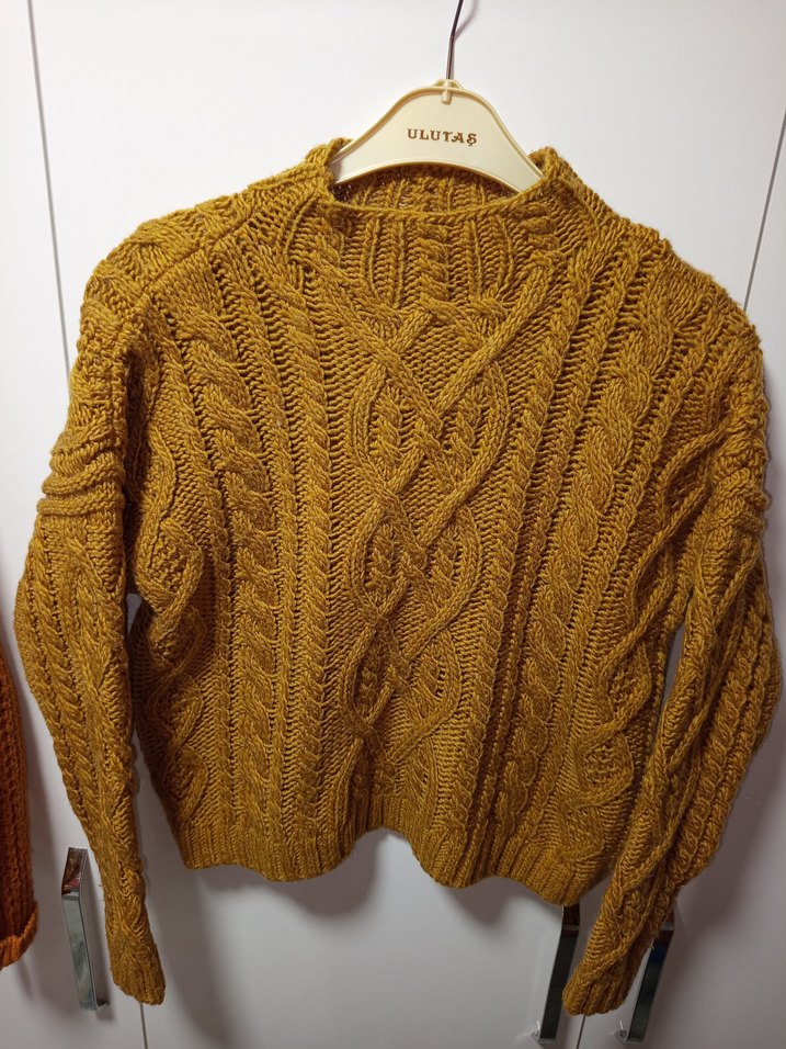 Bohem Tarzı Tarçın veya Hardal rengi Makine Örgüsü Kadın Kazak - Görsel 2