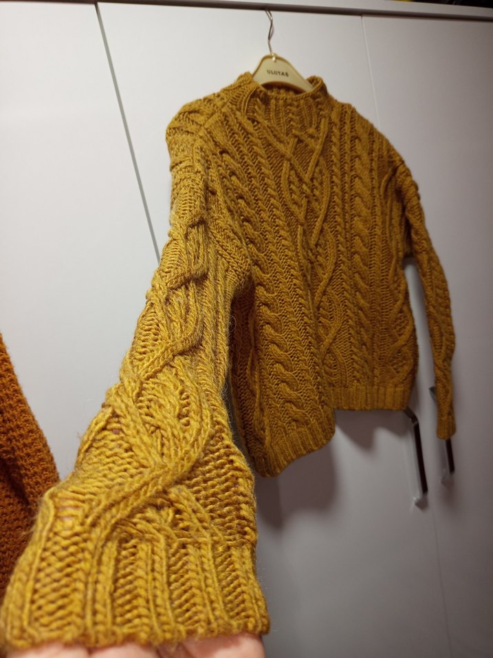 Bohem Tarzı Tarçın veya Hardal rengi Makine Örgüsü Kadın Kazak - Görsel 3