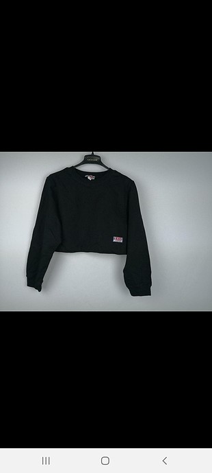 crop sweatshirt