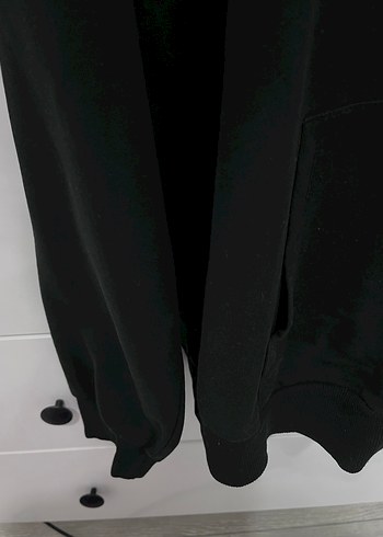 Kadın Siyah Kapüşonlu Fermuarlı Sweatshirt - Görsel 3