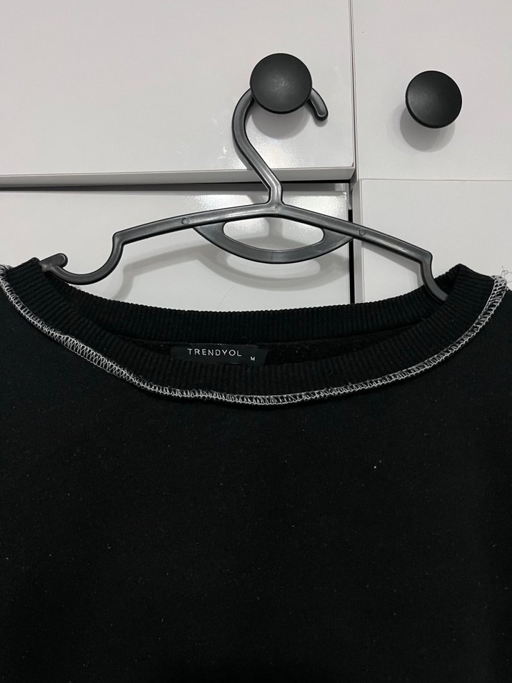 Siyah Rahat Kesim Kadın Sweatshirt - Görsel 3