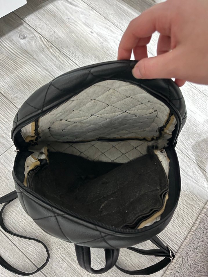 Siyah Deri Kadın Sırt Çantası - Görsel 4