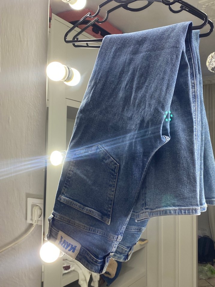 Mavi Düğmeli Kadın Denim Jean - Görsel 2