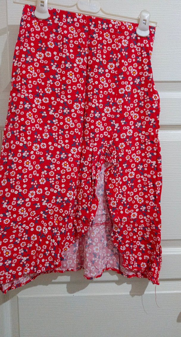 Kırmızı Çiçekli Uzun Hamile Eteği - Görsel 3