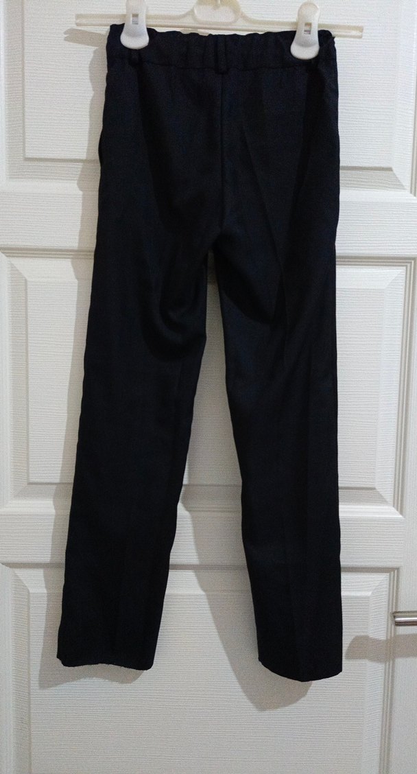 Çocuk Siyah Düğmeli Yelek - Görsel 4