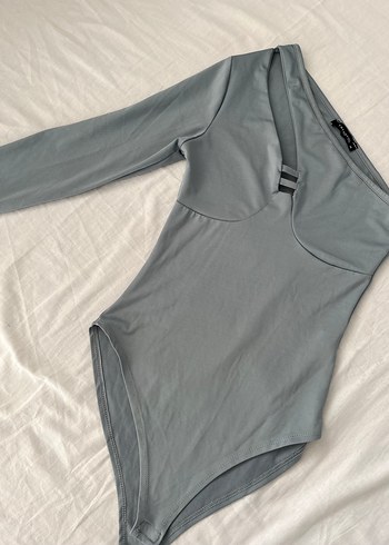 Gri V Yaka crop - Görsel 2