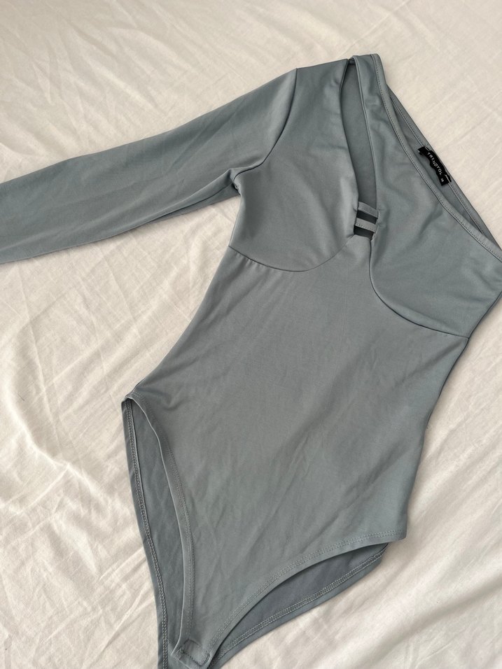 Gri V Yaka crop - Görsel 2