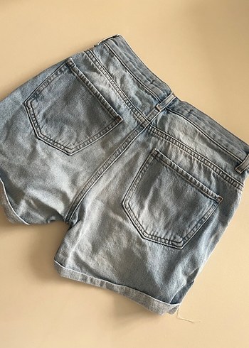 Gevşek Kesim Kadın Kot Şort - Görsel 2