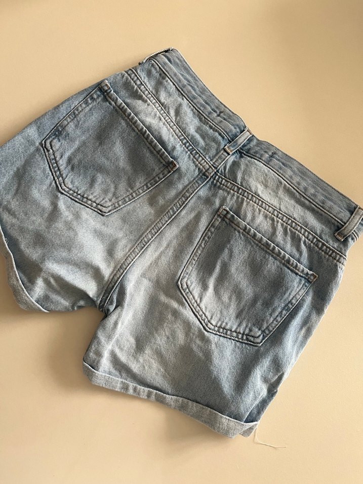 Gevşek Kesim Kadın Kot Şort - Görsel 2