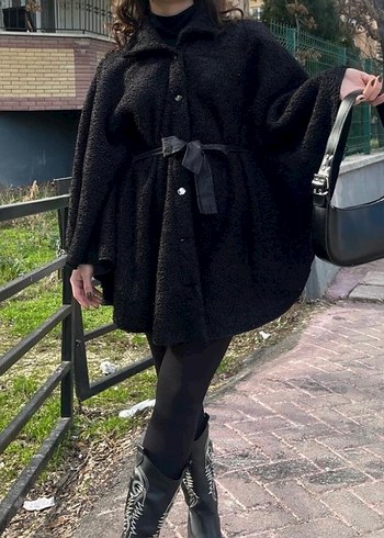 Kemerli Siyah Kısa Kadın Panço - Görsel 2