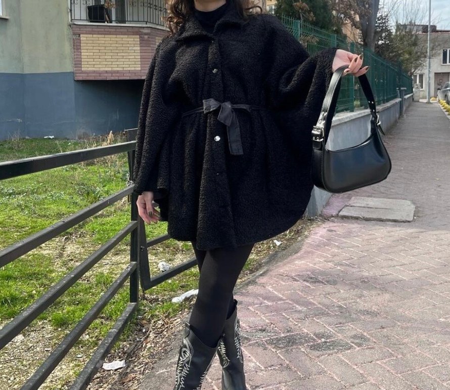 Kemerli Siyah Kısa Kadın Panço - Görsel 2