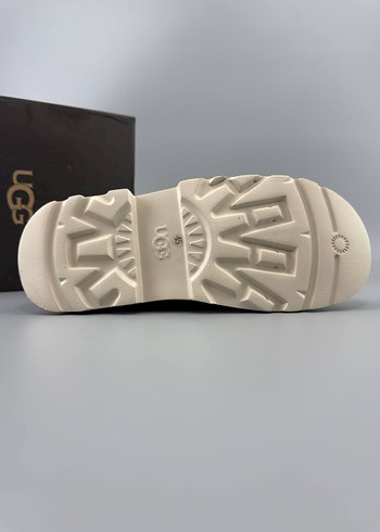 UGG Bej Süet Erkek Dolgu Topuklu Bot - Görsel 6