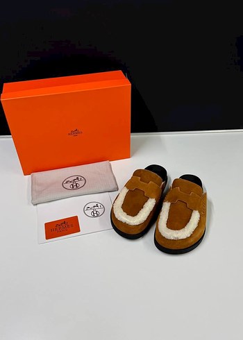 Kahverengi Süet Kürklü Kadın Terlik - Görsel 3