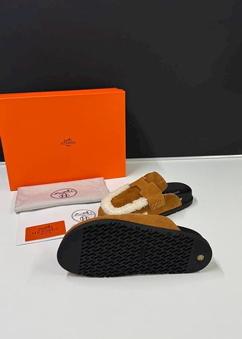 Kahverengi Süet Kürklü Kadın Terlik - Görsel 5