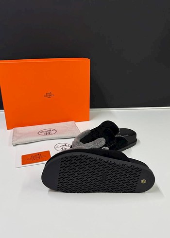 Siyah Kadın Ev Terliği, Kürklü Detaylı - Görsel 5