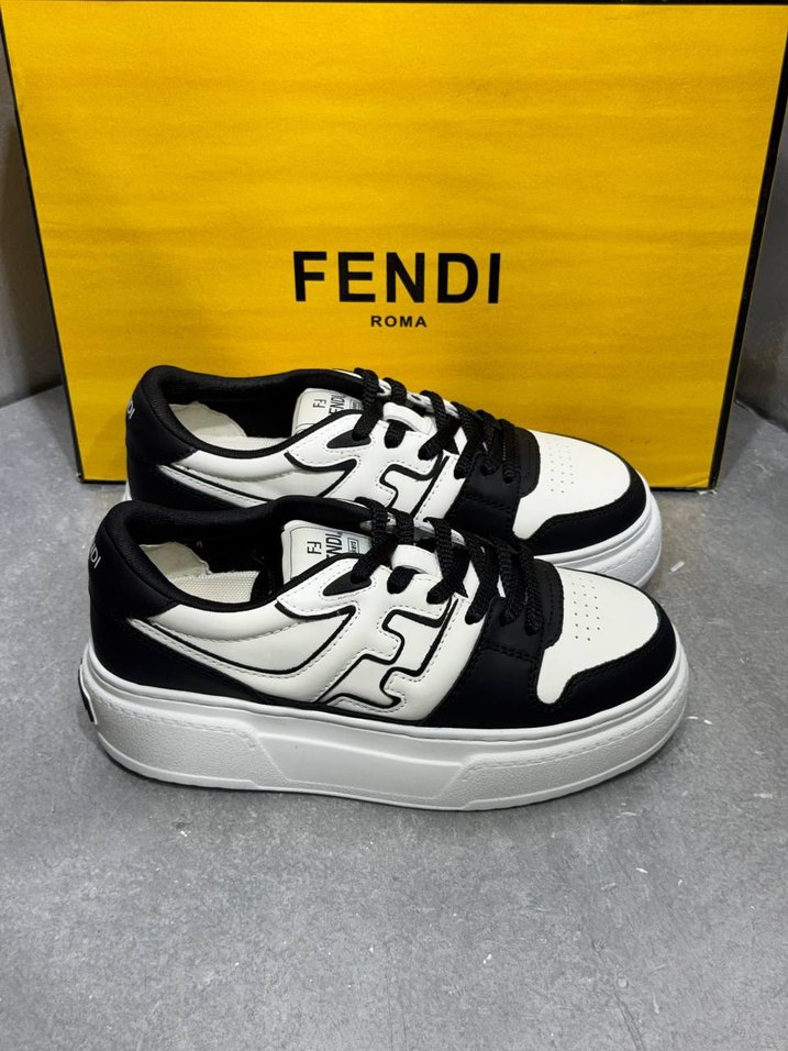 Beyaz Siyah Platform Topuklu Spor Ayakkabı - Görsel 4