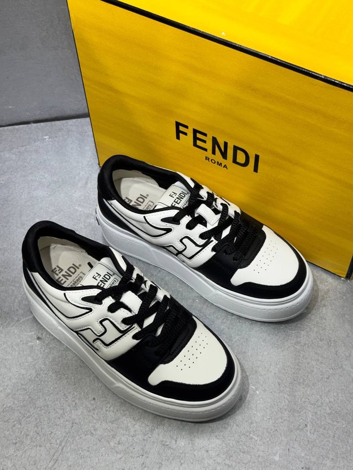 Beyaz Siyah Platform Topuklu Spor Ayakkabı - Görsel 3