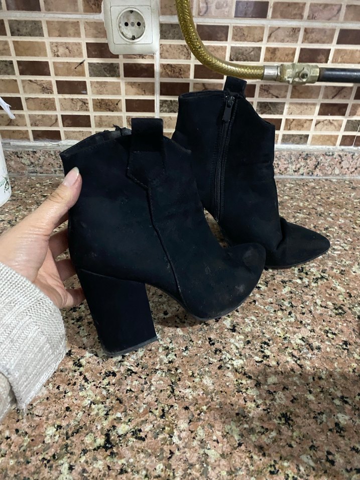 Siyah  kafide Topuklu Kadın Bot - Görsel 2