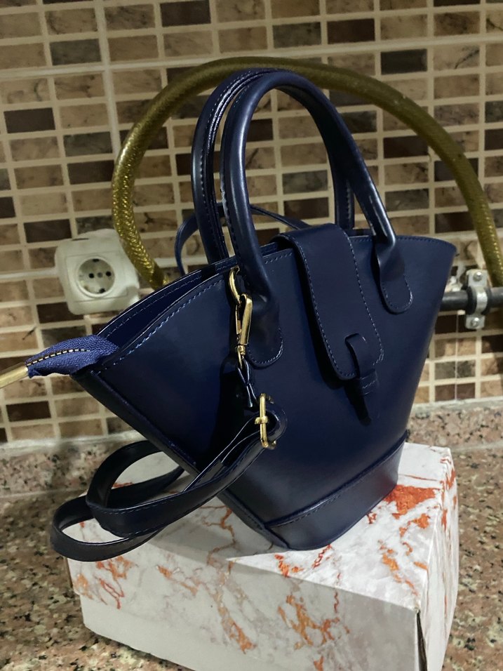 Koyu Mavi Tokalı Kadın Çanta - Görsel 2