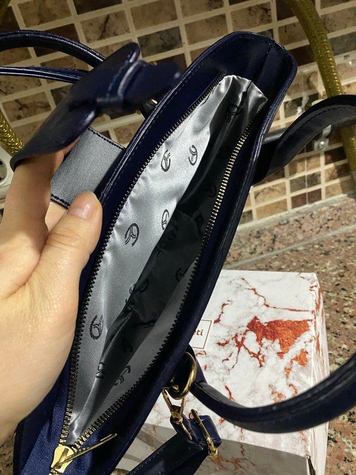 Koyu Mavi Tokalı Kadın Çanta - Görsel 3