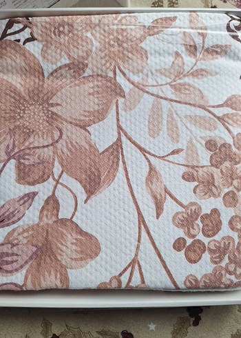 Beyaz, Pastel Renkli Desenli Çift Kişilik Pike Takımı - Görsel 2