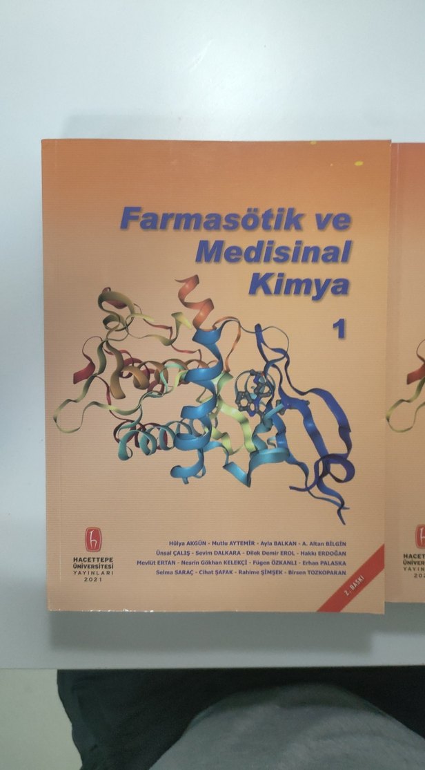 Farmasötik ve Medisinal Kimya 1-2 Kitap Seti - Görsel 2