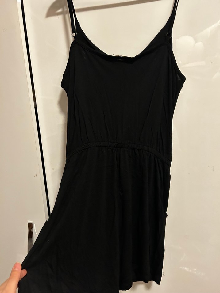 Siyah V Yaka Kolsuz Kısa Tulum - Görsel 2