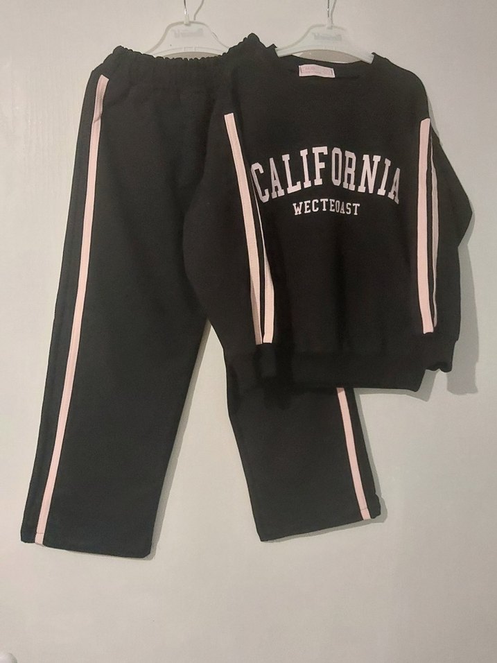 Kız Çocuk Siyah Baskılı Bol Kesim Eşofman Takımı - Görsel 2