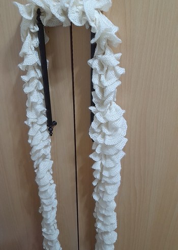 Beden beyaz Renk Beyaz Fırfırlı Kadın Örgü Şal