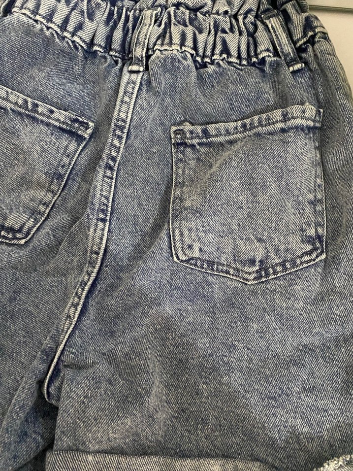 Düğmeli Mavi Midi Kot Şort - Görsel 4