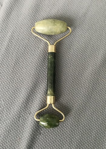 Çift Uçlu Yeşim Taşı Yüz Masaj Aleti - Görsel 2