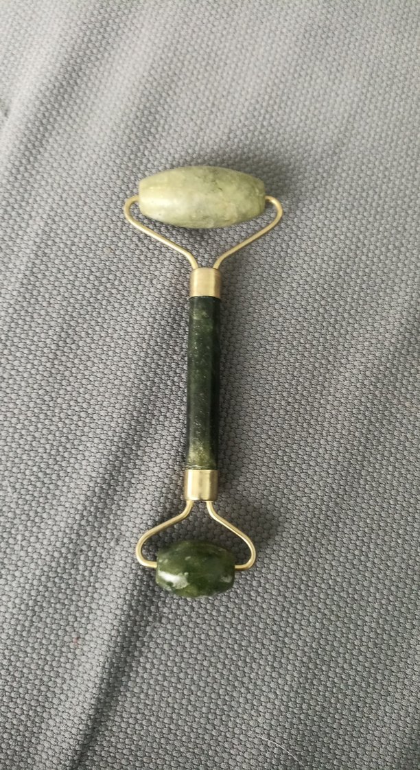 Çift Uçlu Yeşim Taşı Yüz Masaj Aleti - Görsel 2