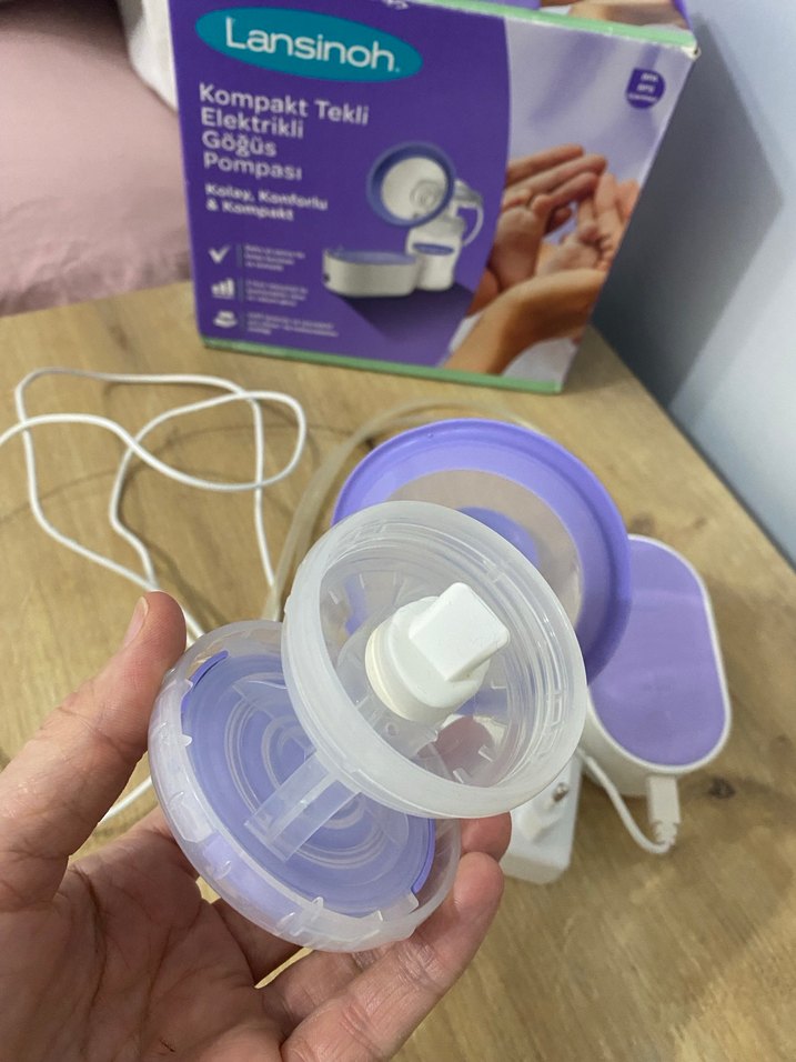 Lansinoh Kompakt Tekli Elektrikli Göğüs Pompası - Görsel 4