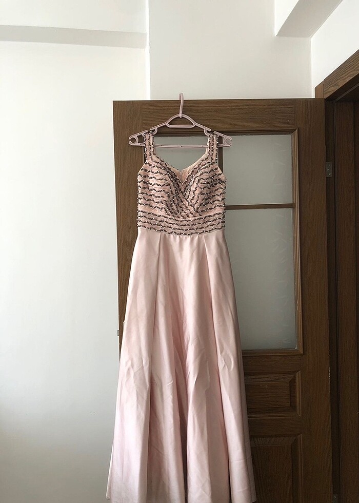 Nişan abiye - Görsel 3