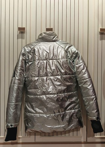 Gri Parlak Metalik Kadın Kışlık Ceket - Görsel 2