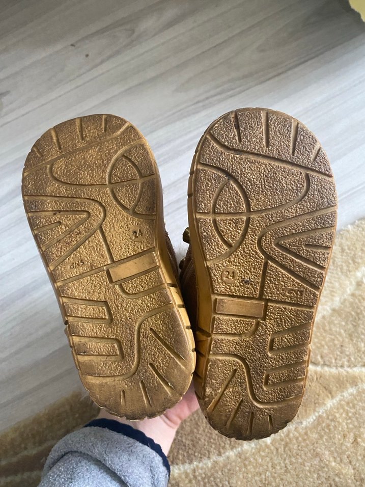 Kız Çocuk Altın Renk Kürklü Desenli Bot - Görsel 5