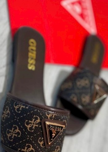 Guess kadın terlik - Görsel 2