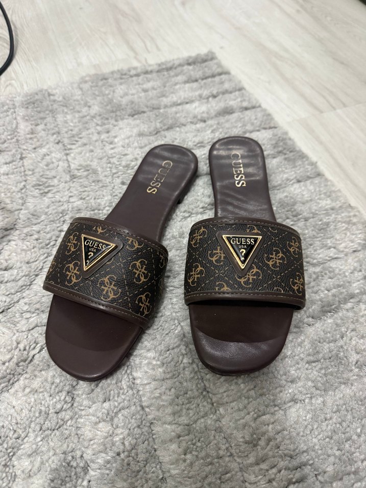 Guess kadın terlik - Görsel 4