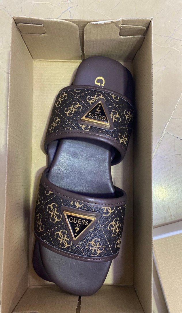 Guess kadın terlik - Görsel 3