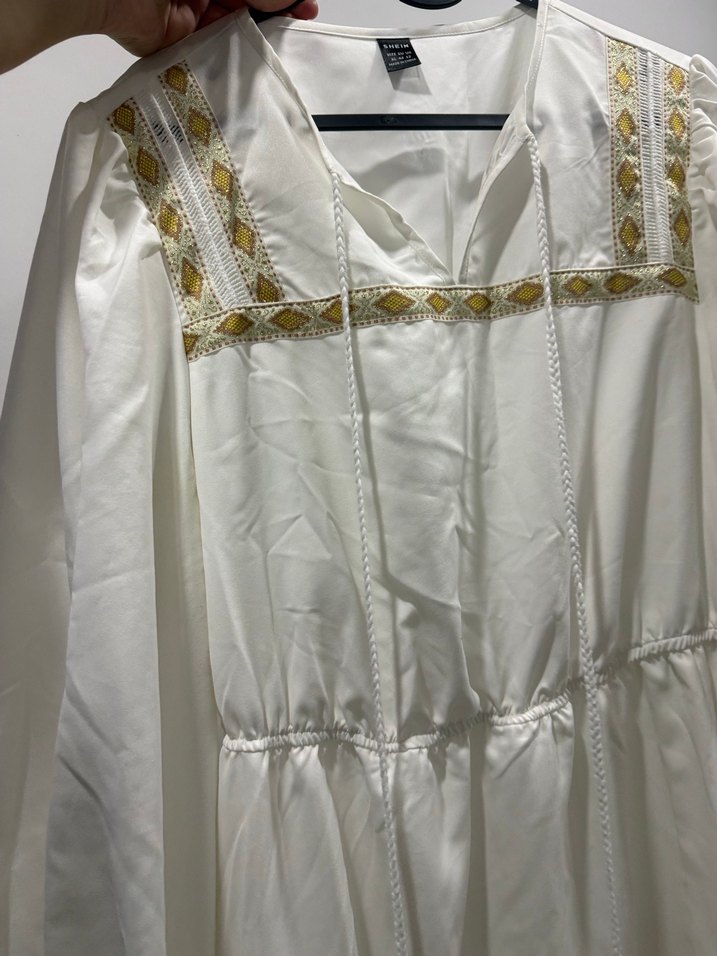 Beyaz Elbise astarlıdır - Görsel 3