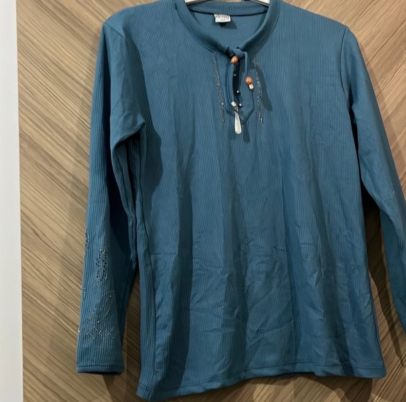 Uzun Kollu Mavi Nakışlı Kadın Bluz - Görsel 5