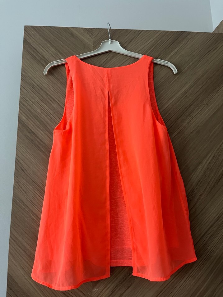 Narçiçeği Kolsuz Bluz - Görsel 2